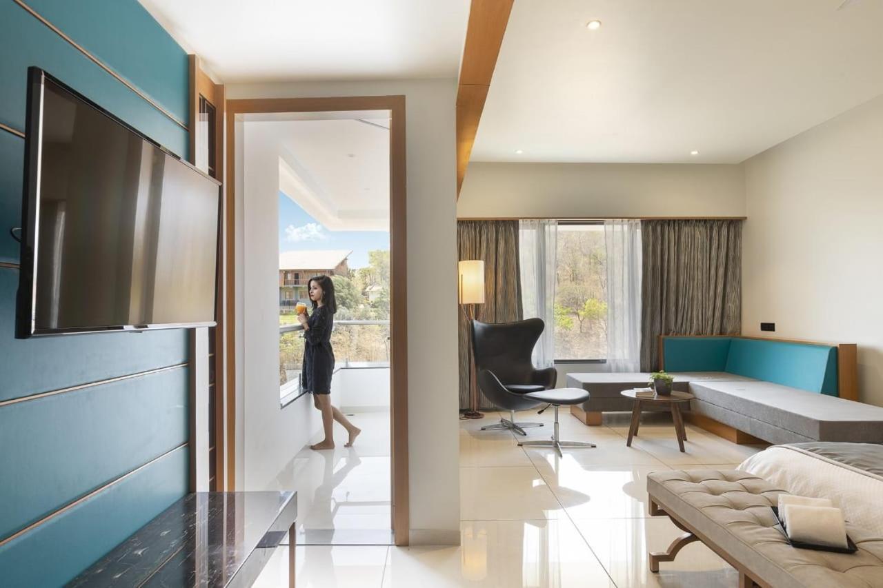Sunotel Saputara Extérieur photo
