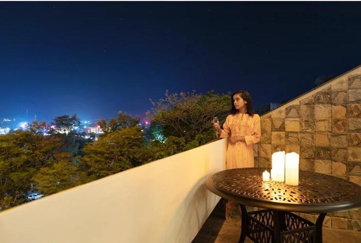 Sunotel Saputara Extérieur photo
