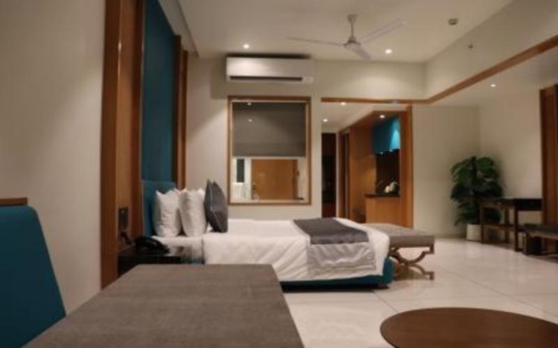 Sunotel Saputara Extérieur photo