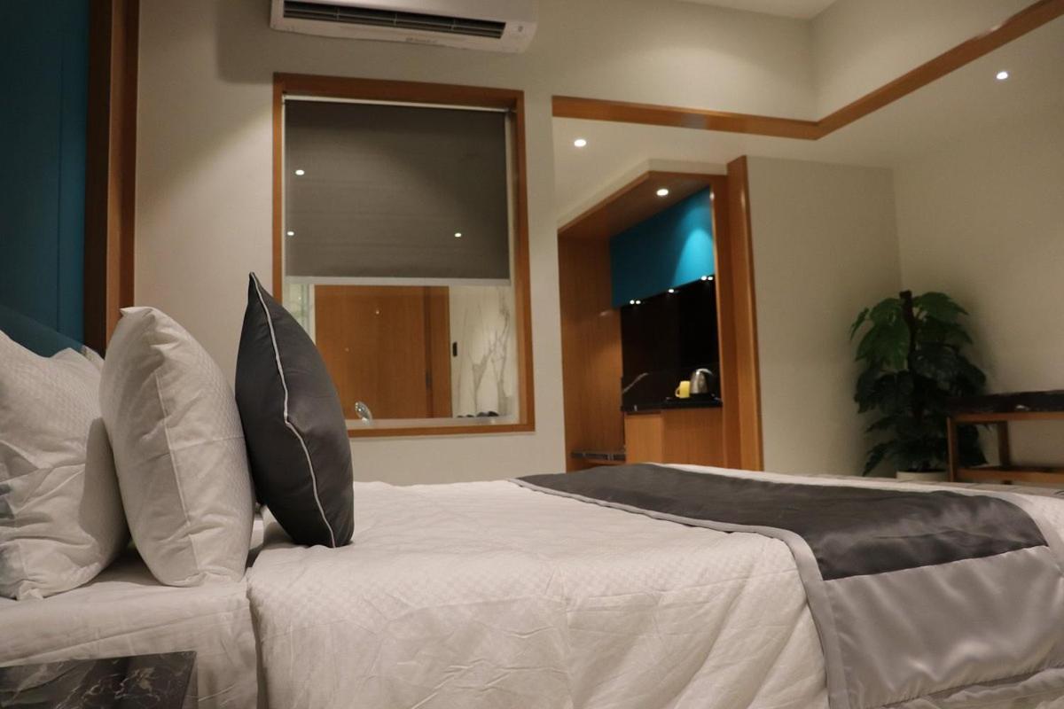 Sunotel Saputara Extérieur photo