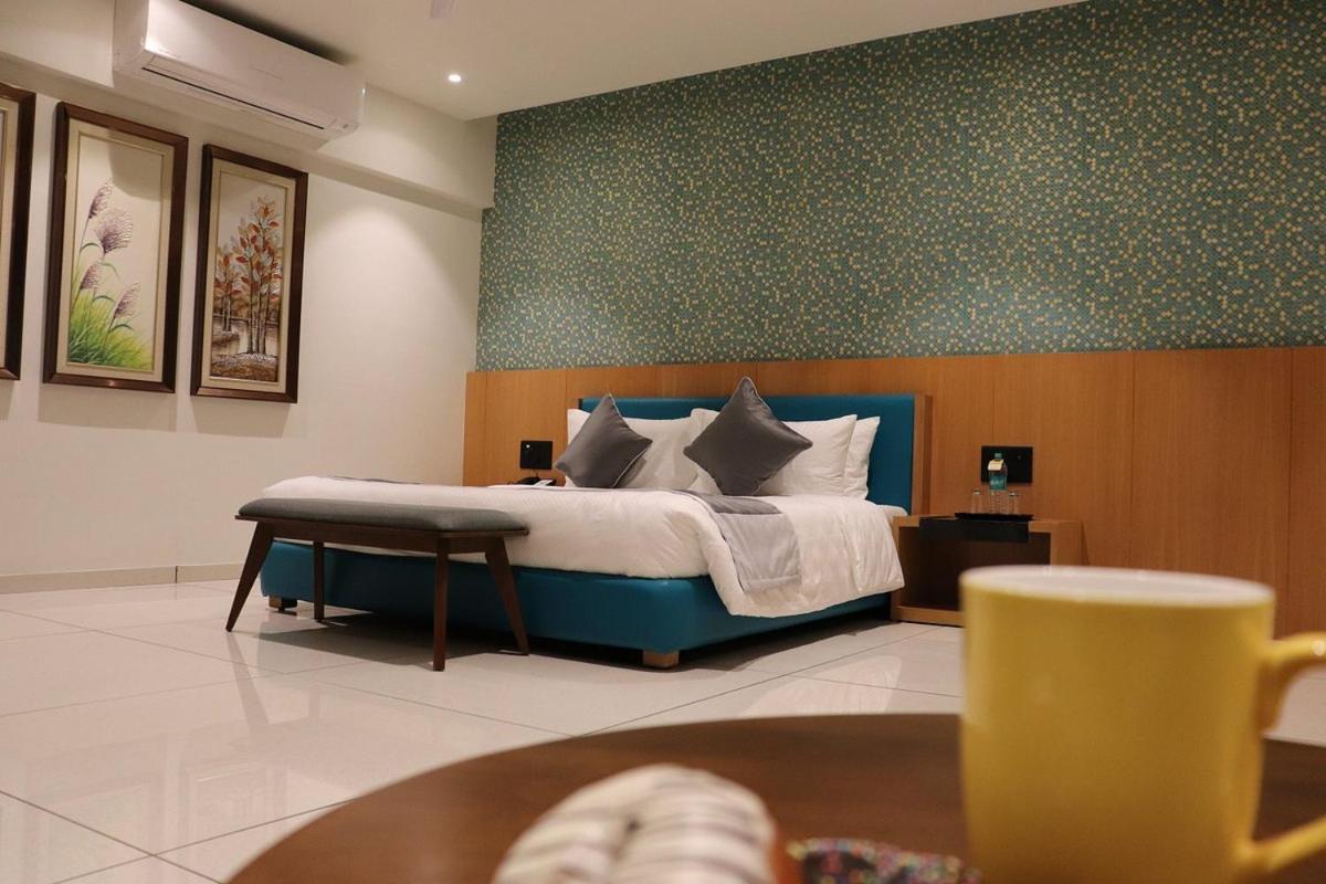 Sunotel Saputara Extérieur photo